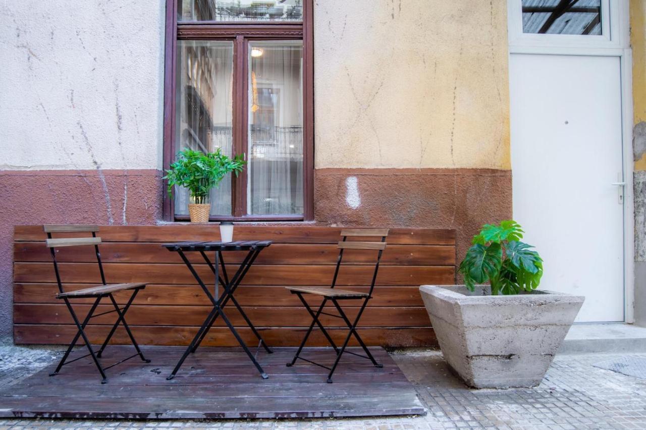 Apartment In Super Central Location Budapest Esterno foto